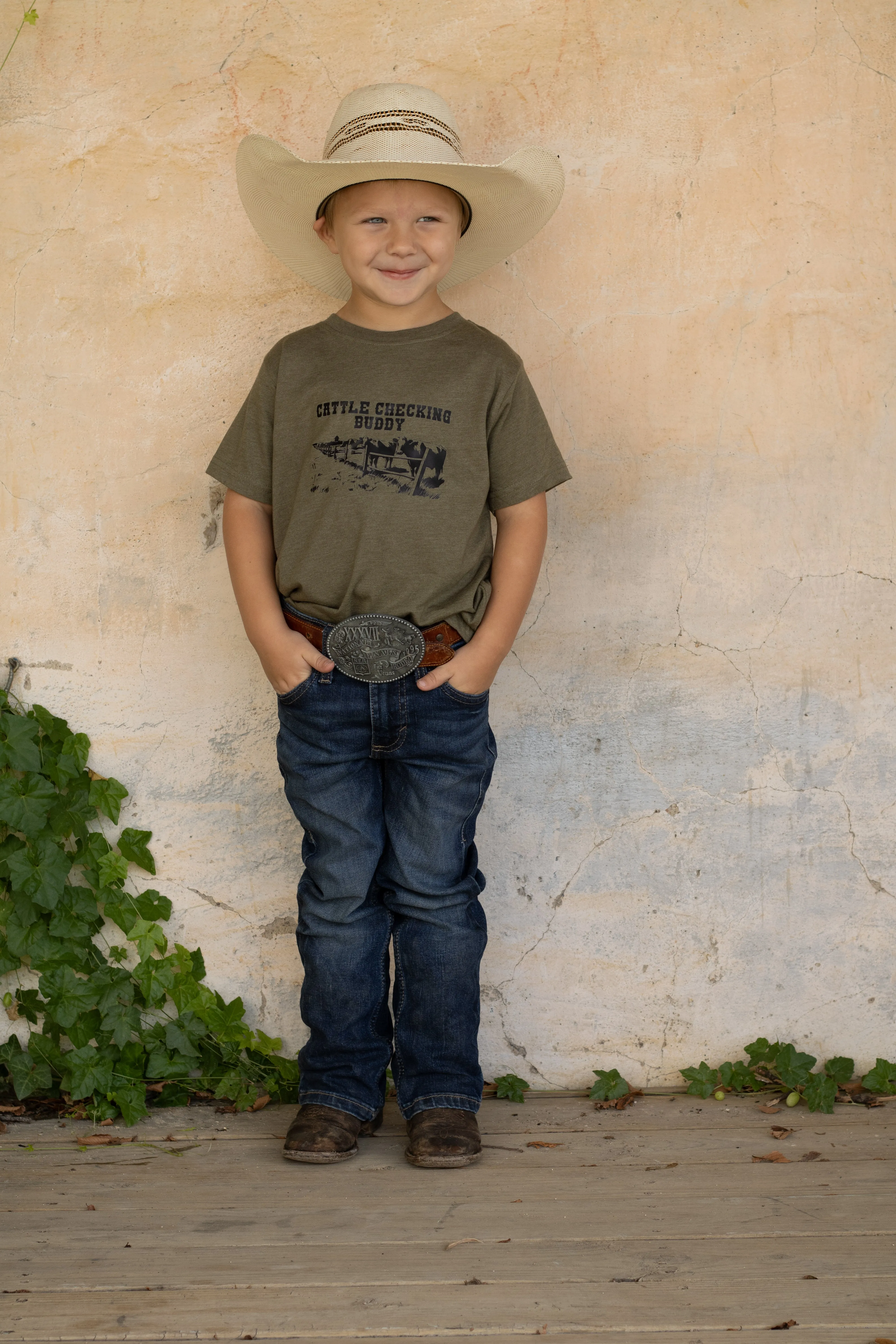 Cattle Checking Buddy Tee