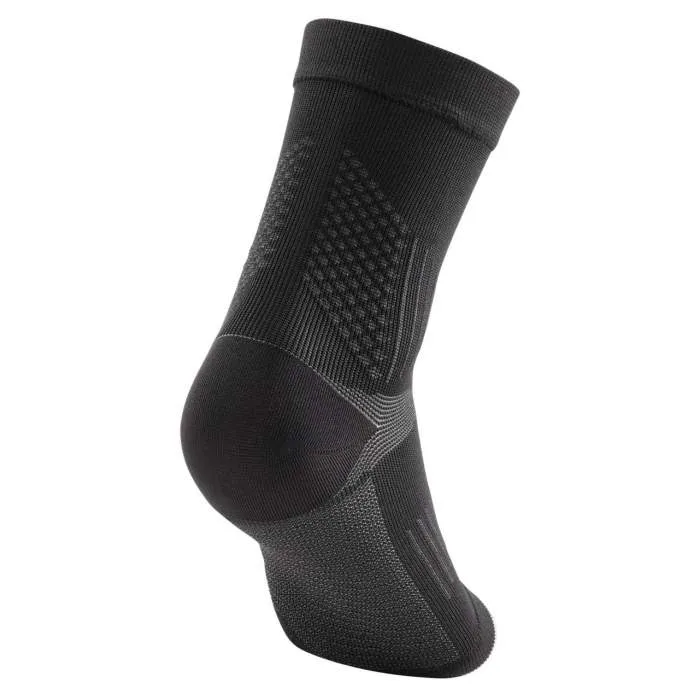 CEP Unisex's Ortho Plantar Sleeves - Black/Grey ( WO6DV )