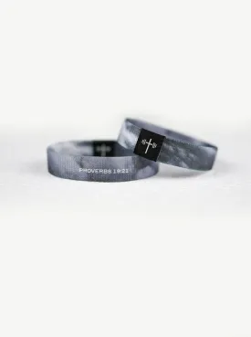 Proverbs 19:21 Wristband